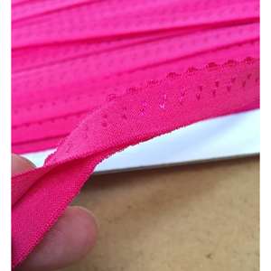 Undertøjskant - foldet med lille tungekant - pink